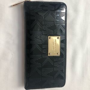 Michael Kors black wallet